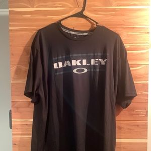 Oakley shirt